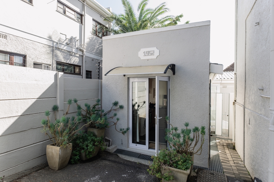 0 Bedroom Property for Sale in Vredehoek Western Cape